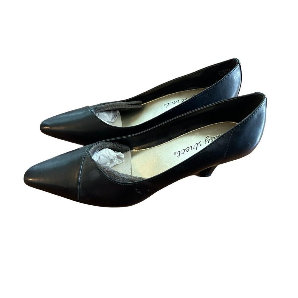 Easy Works Womens Black Pointed‎ Toes Heels NEW Size 6 M